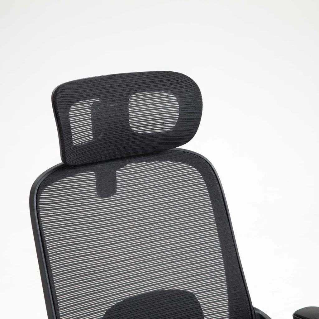 ERGONOMIC OFFICE CHAIR AH612 WITH HEADREST - Black