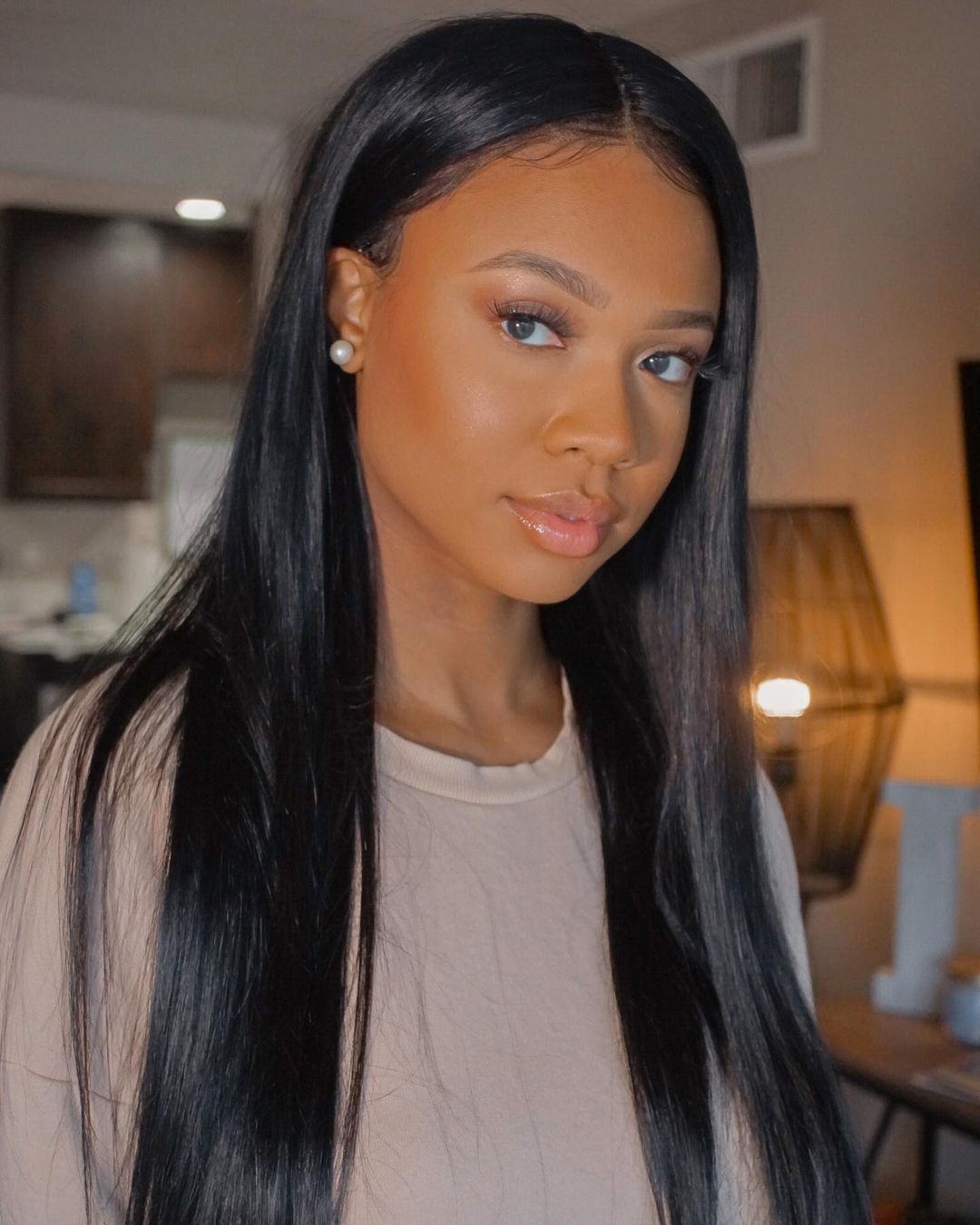 Brazilian Silky Straight 3part Wig 18″