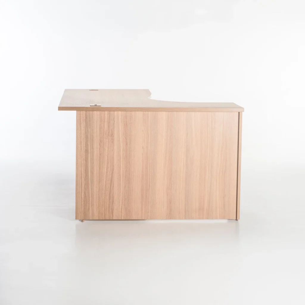 LOGO CORNER DESK - RIGHT