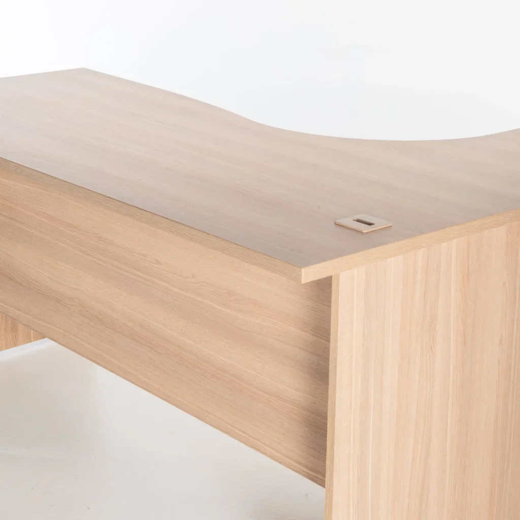 LOGO CORNER DESK - RIGHT