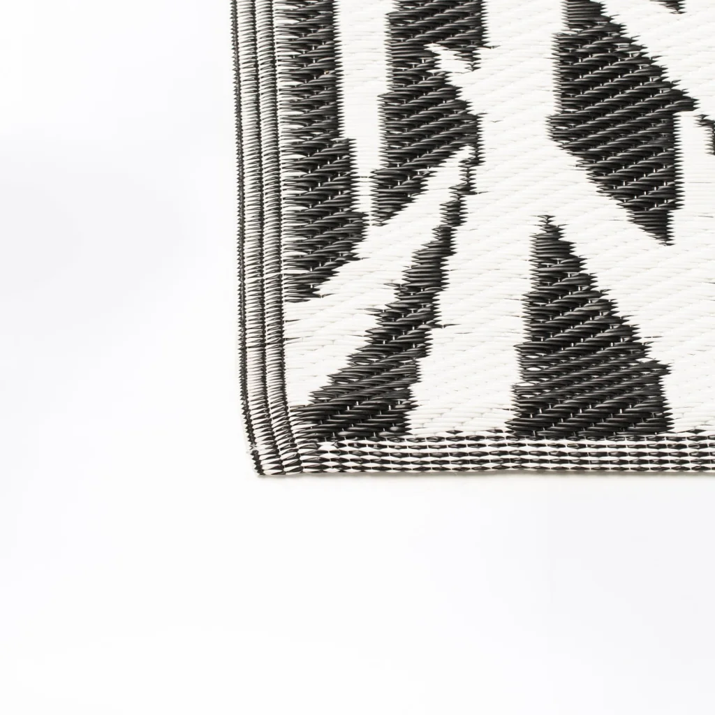MENO M6 INDOOR/OUTDOOR RUG 180 x 270 CM