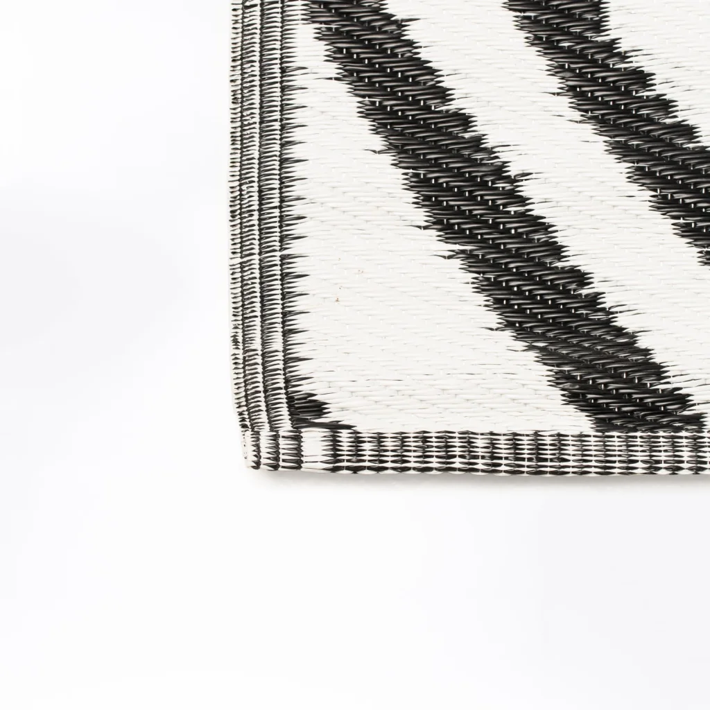 MENO M6 INDOOR/OUTDOOR RUG  120 x 180 CM