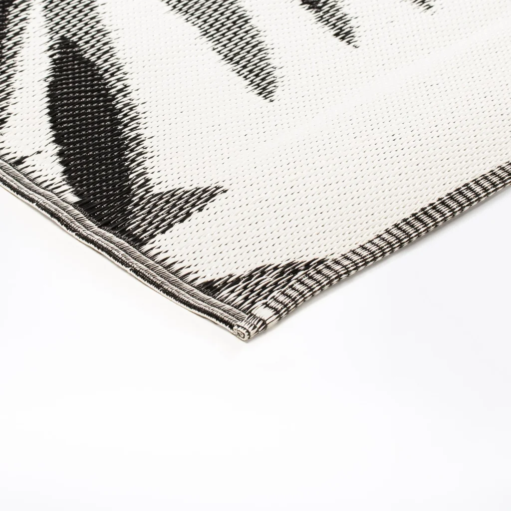 MENO M5 INDOOR/OUTDOOR RUG   180 x 270 CM